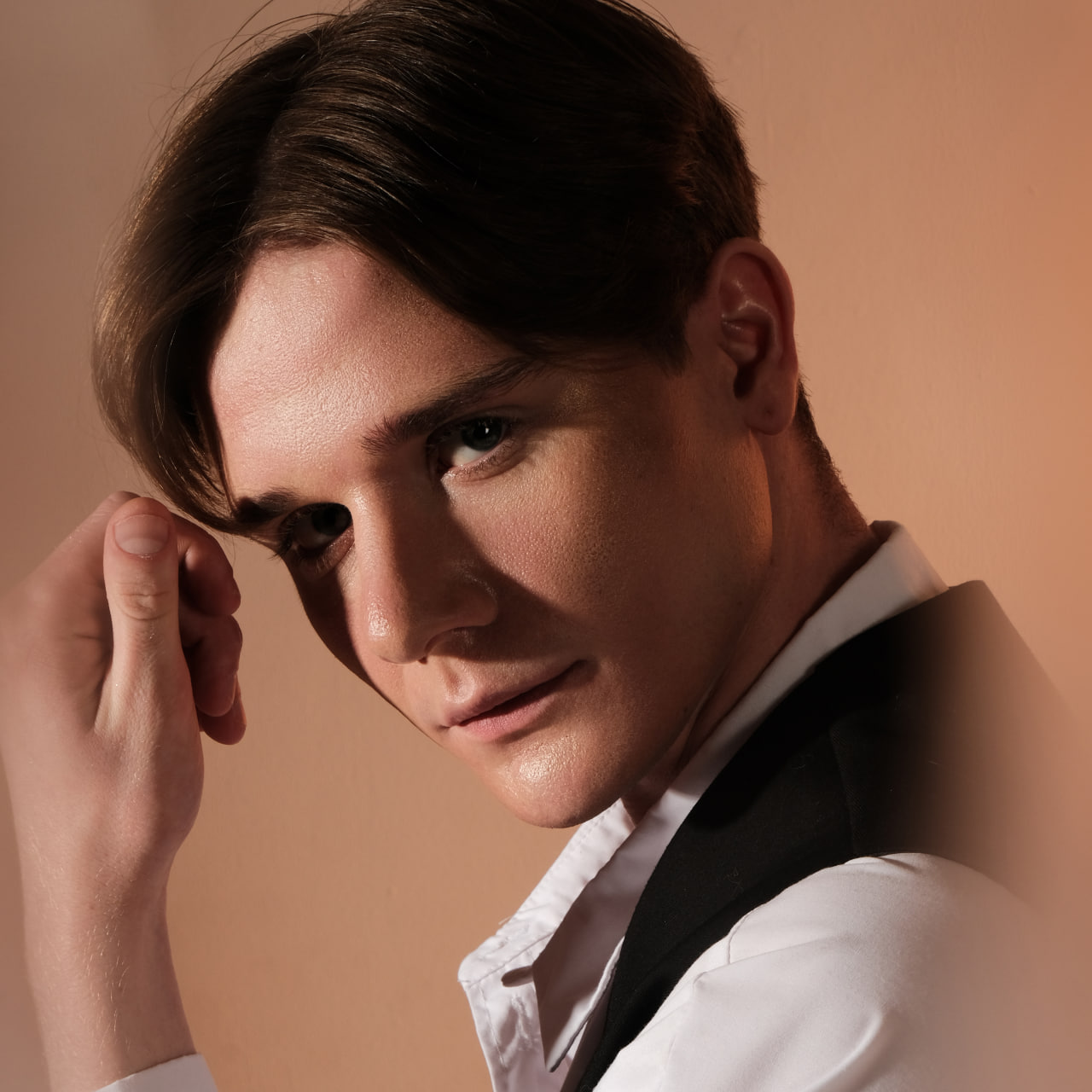 Студийная фотосессия "Мужской портрет"