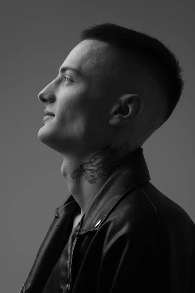 Студийная фотосессия "Мужской портрет"