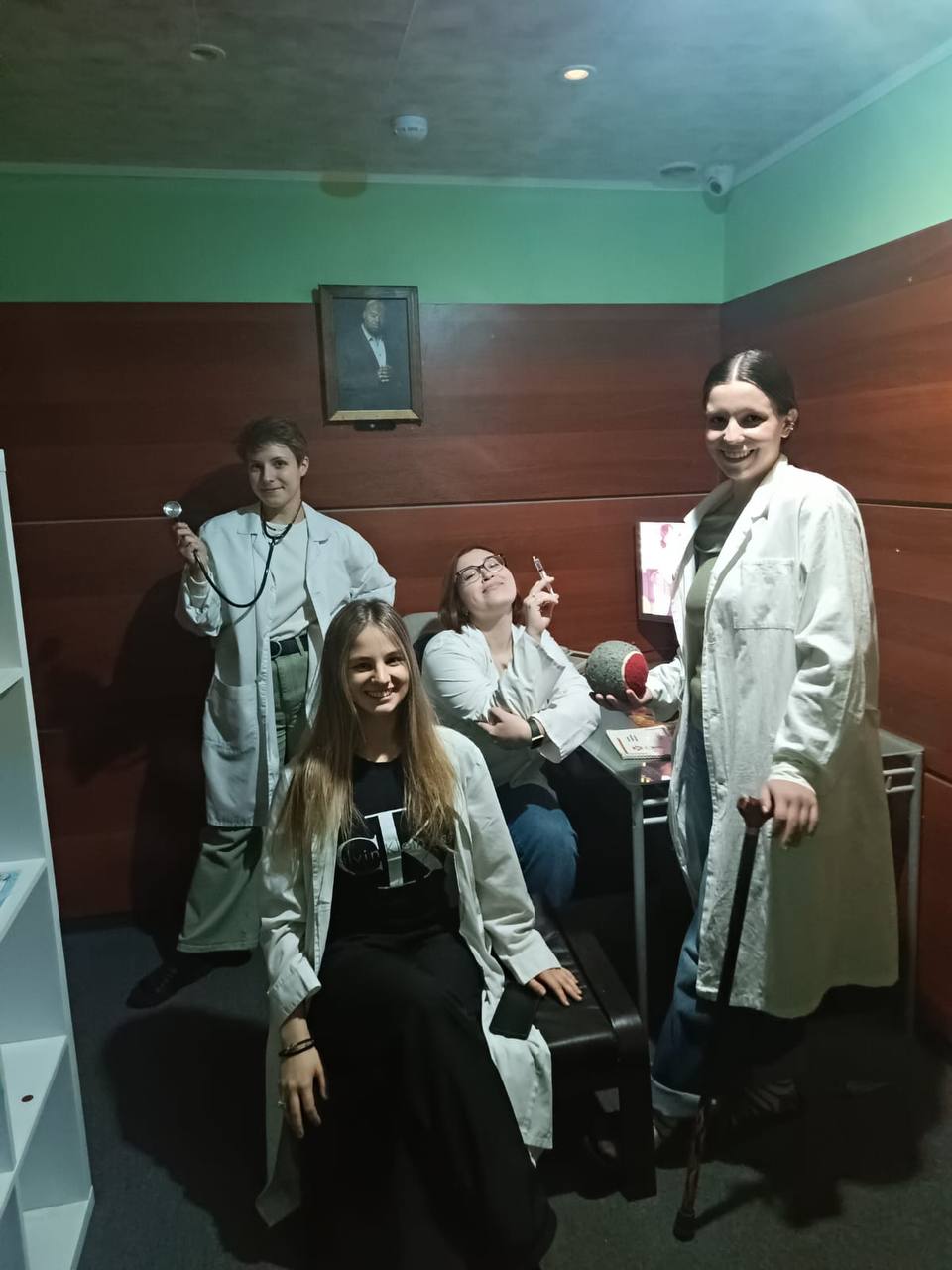 Квест "Карантин ин да Хаус"